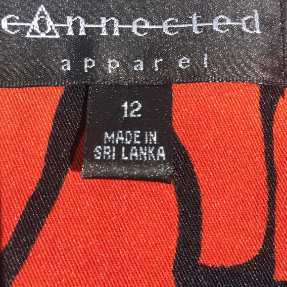 Connected Sleeveless 👗. Great for Back to work! - Picture 5 of 5